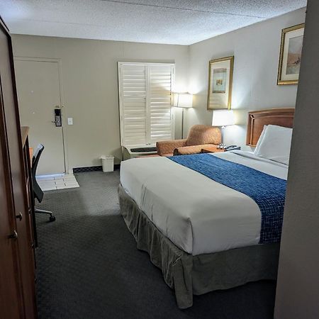 Travelodge By Wyndham Pueblo Exterior foto