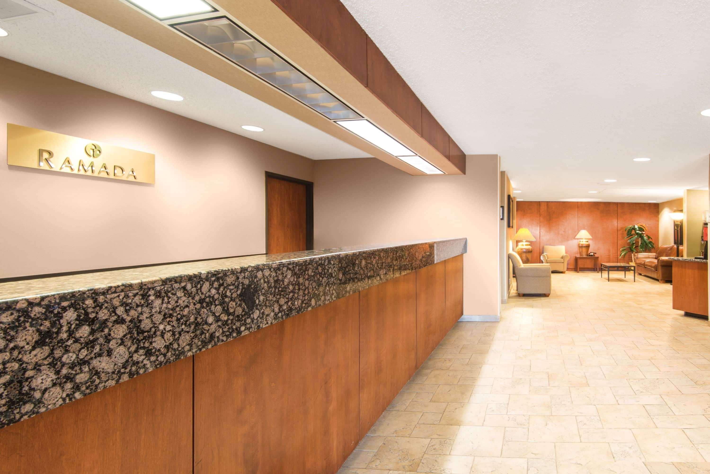 Travelodge By Wyndham Pueblo Exterior foto