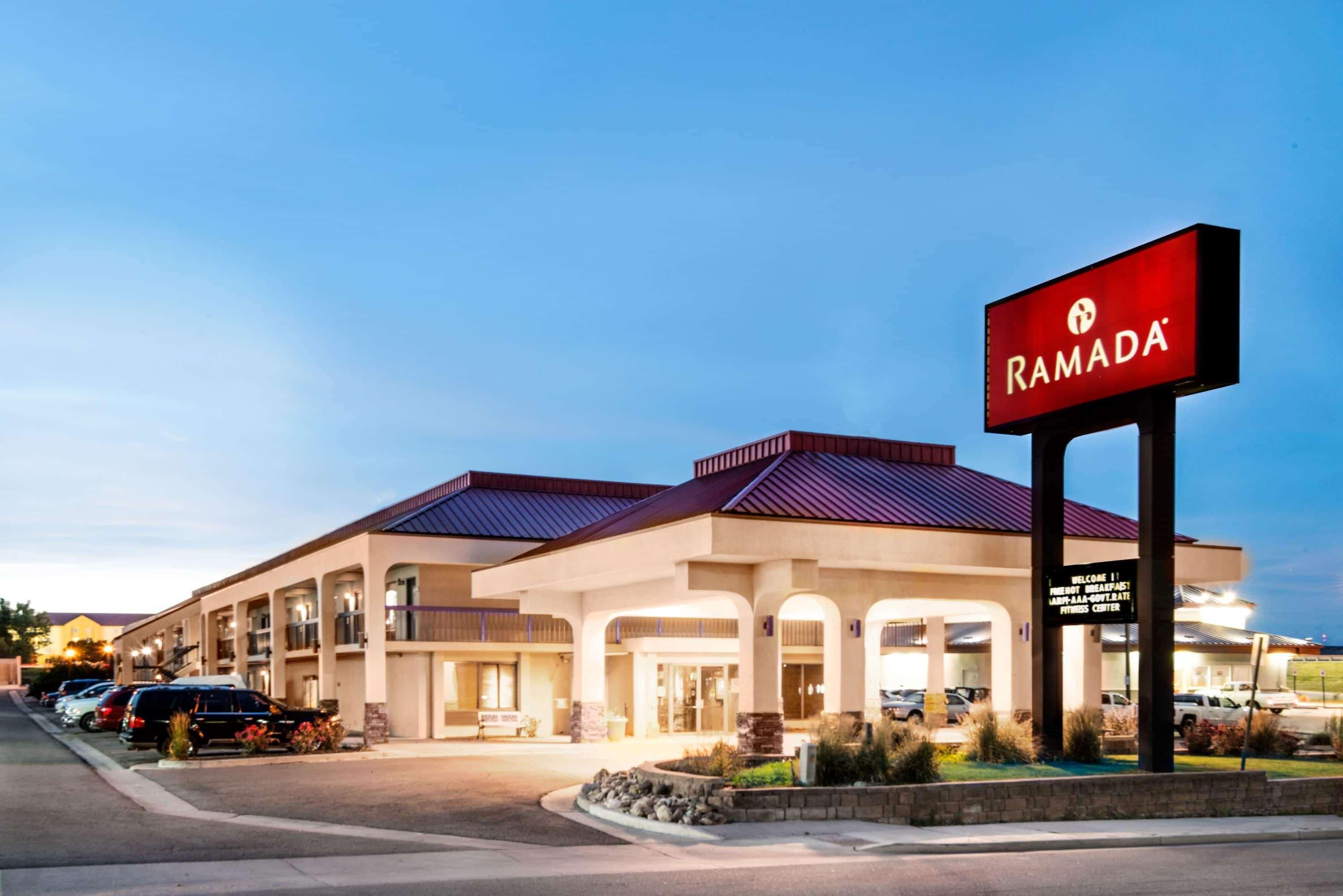 Travelodge By Wyndham Pueblo Exterior foto