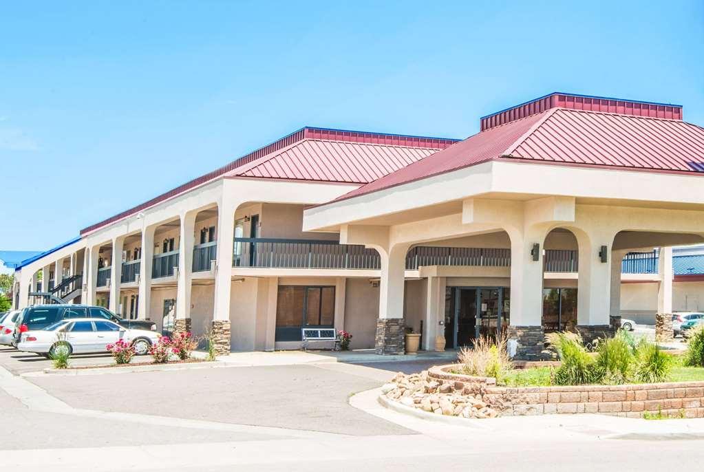 Travelodge By Wyndham Pueblo Exterior foto